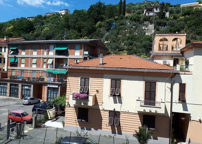 Ca Rossi House